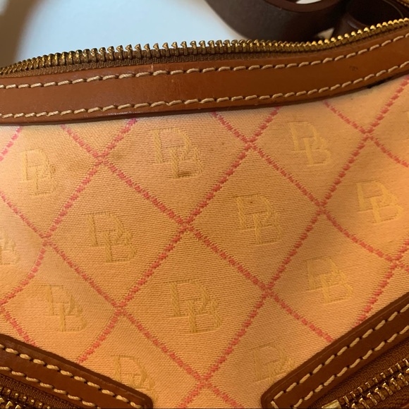 Dooney & Bourke Bag with Matching Wallet - Picture 11 of 12